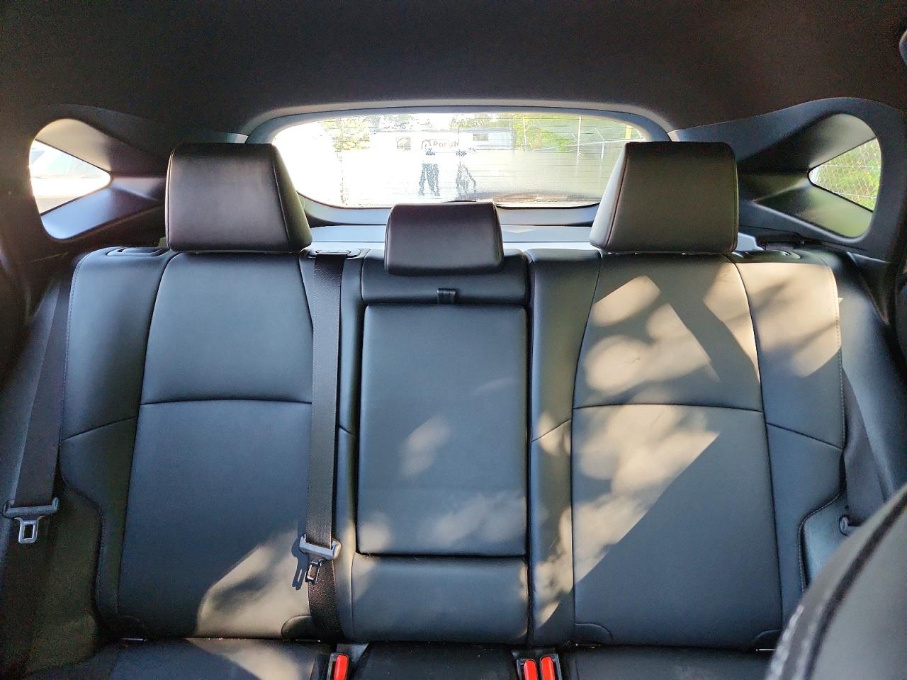 2022 TOYOTA VENZA XLE photo 10