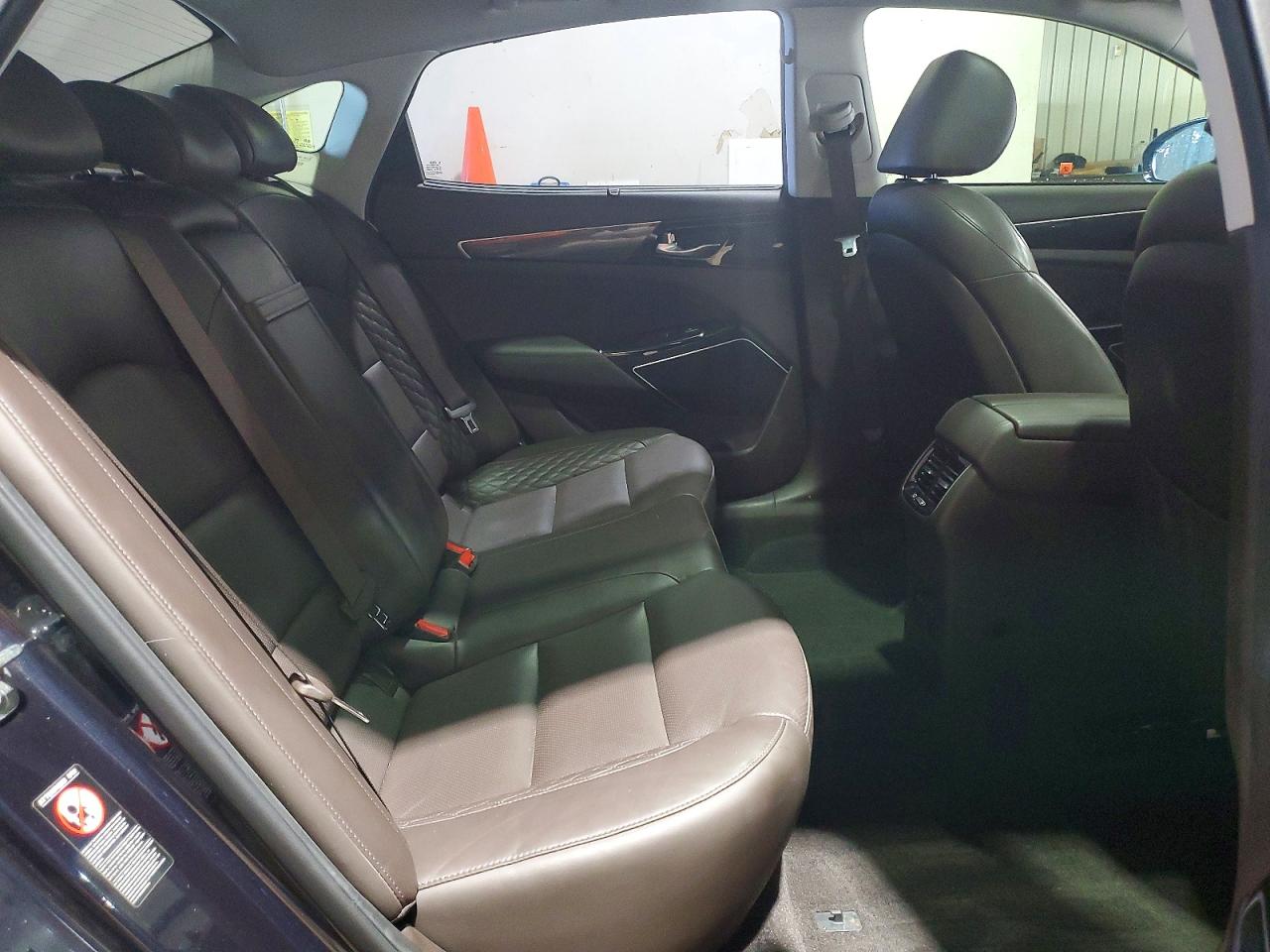 2017 KIA CADENZA LIMITED photo 10