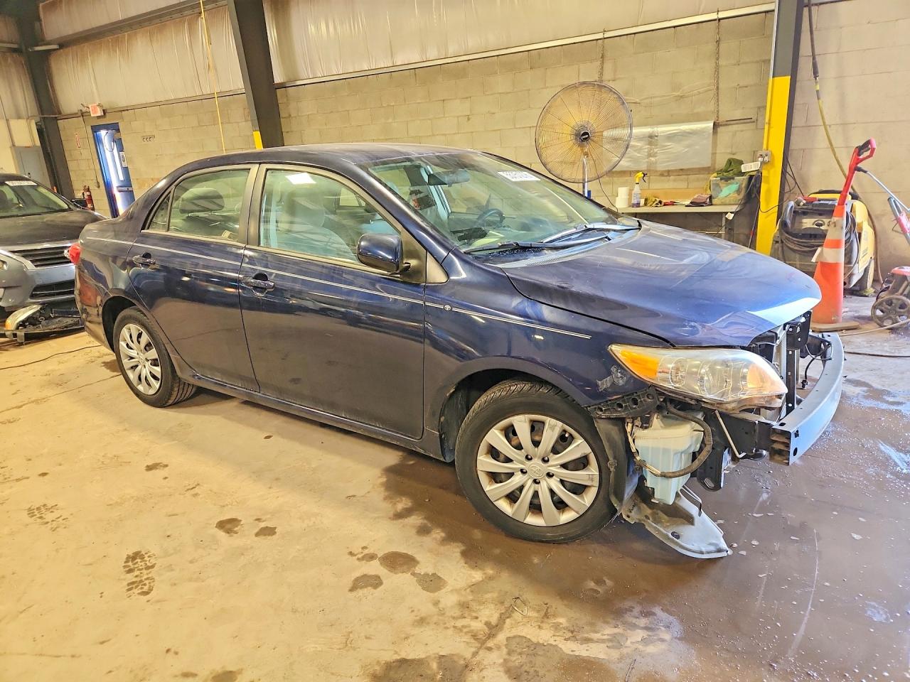 2012 TOYOTA COROLLA LE photo 7