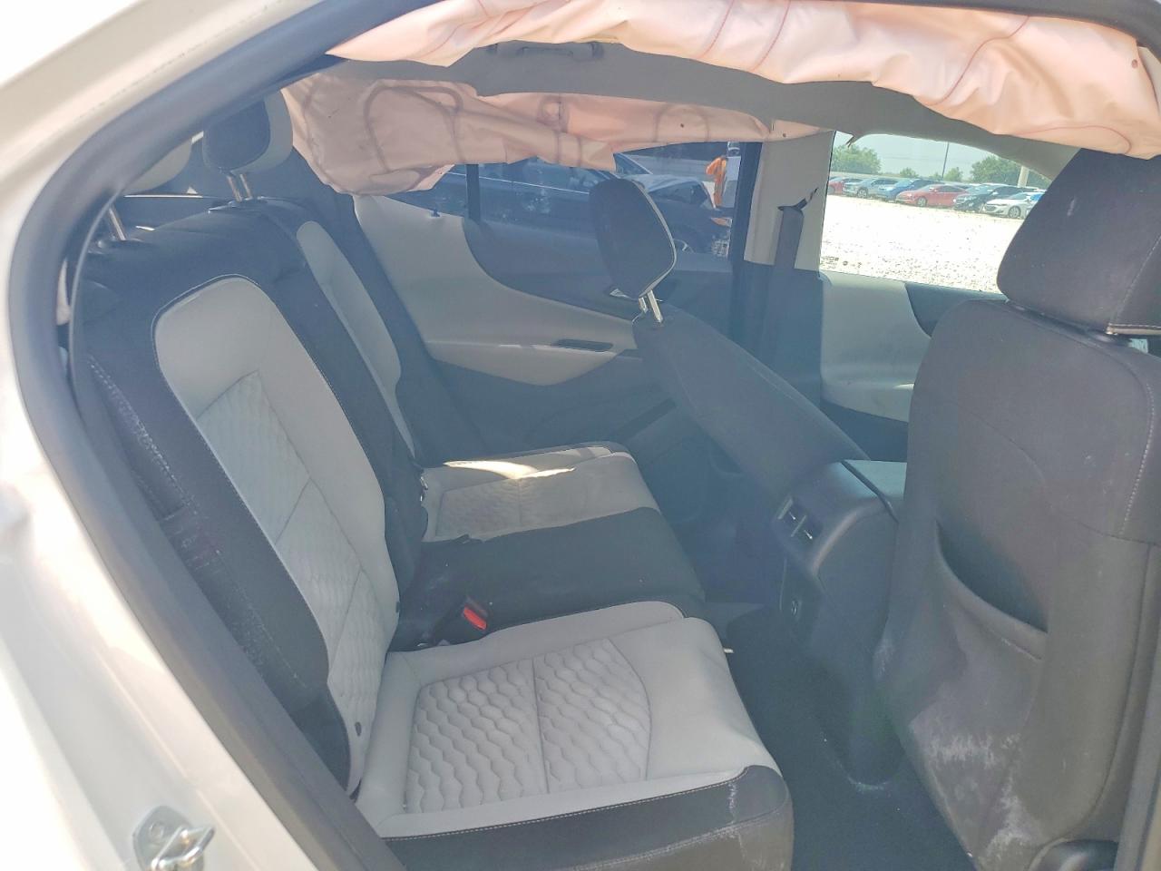 2021 CHEVROLET EQUINOX LS photo 11