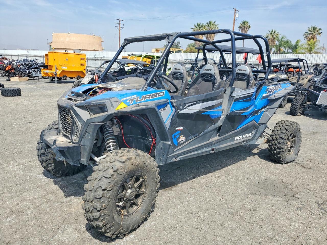 2018 POLARIS RZR UTILITY VEHICLE photo 2