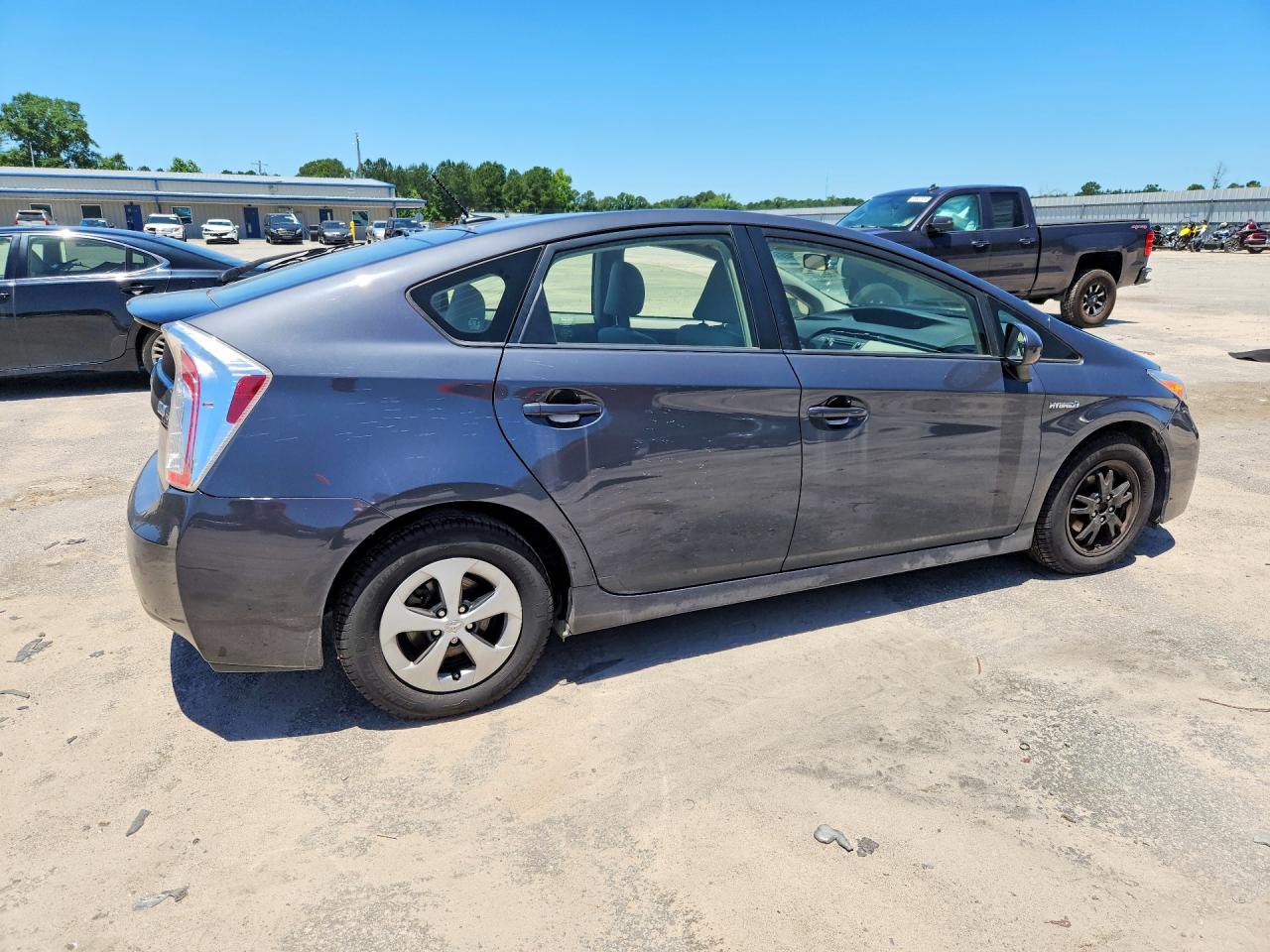 2014 TOYOTA PRIUS THREE photo 5