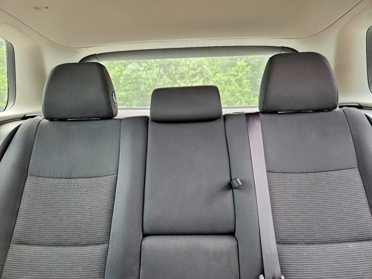 2012 VOLKSWAGEN TIGUAN S photo 19