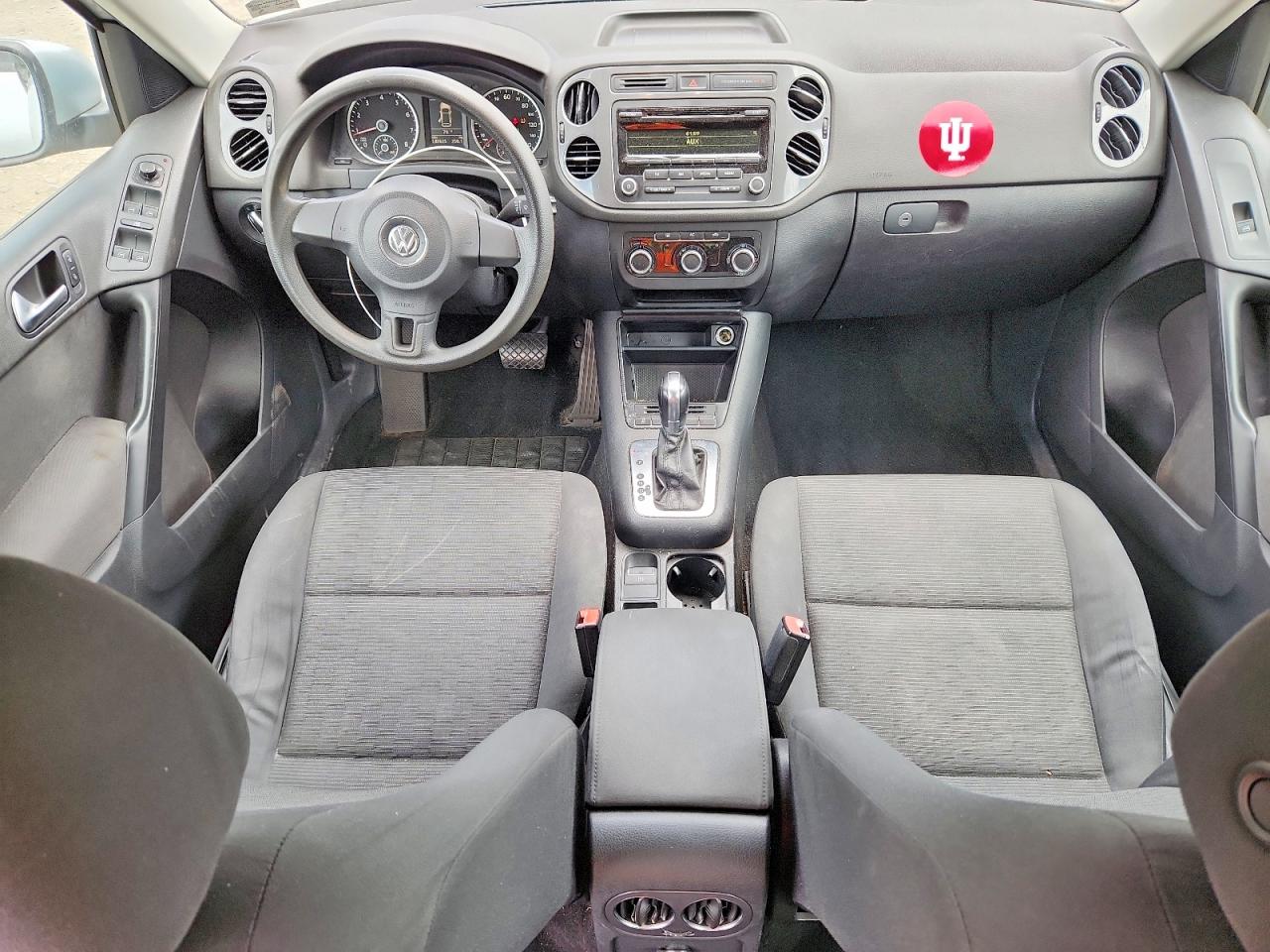 2012 VOLKSWAGEN TIGUAN S photo 15