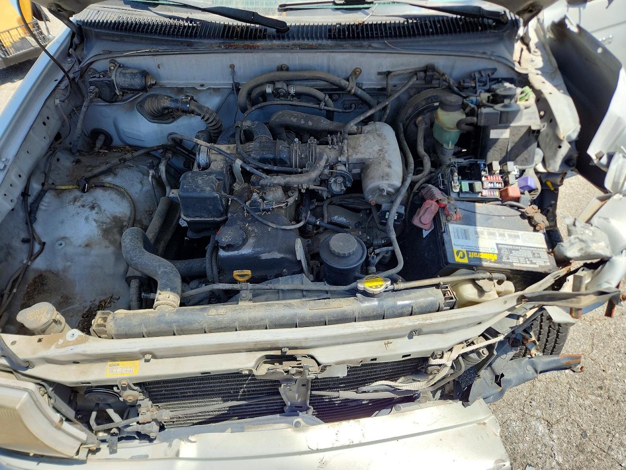 2000 TOYOTA TACOMA XTRACAB photo 11