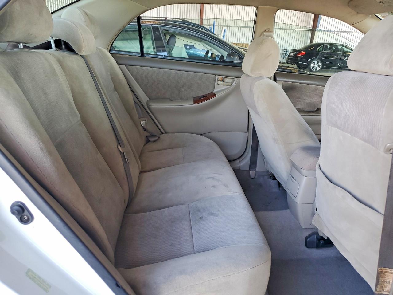 2006 TOYOTA COROLLA LE photo 10