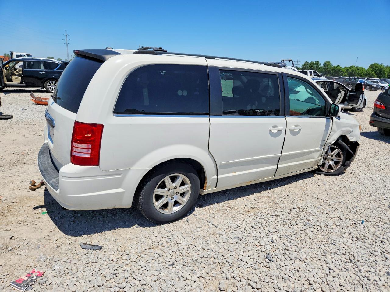 2008 CHRYSLER TOWN & COUNTRY TOURING photo 7