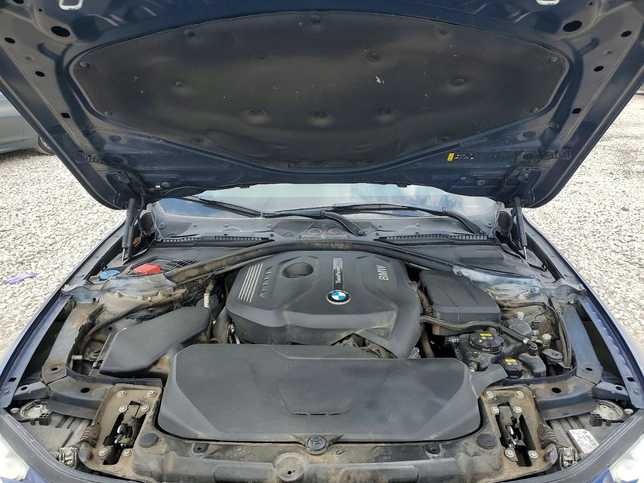 2017 BMW 330 I photo 31