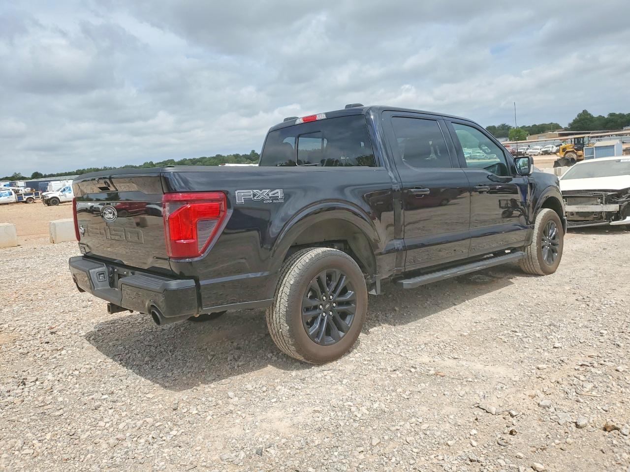 2024 FORD F150 XLT photo 7
