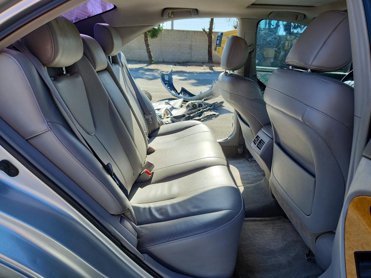 2007 TOYOTA CAMRY XLE V6 photo 28