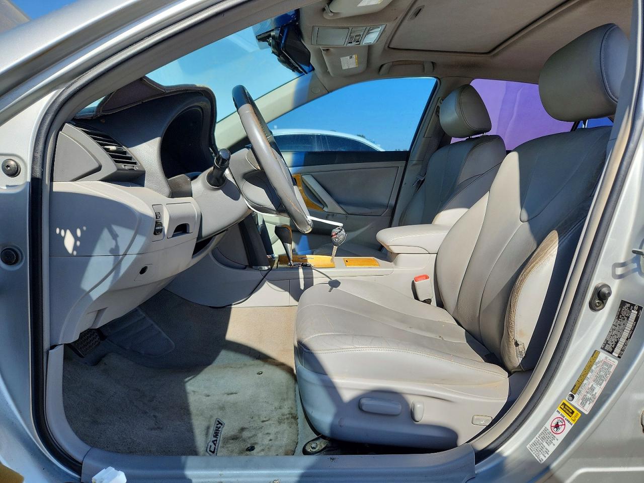 2007 TOYOTA CAMRY XLE V6 photo 19