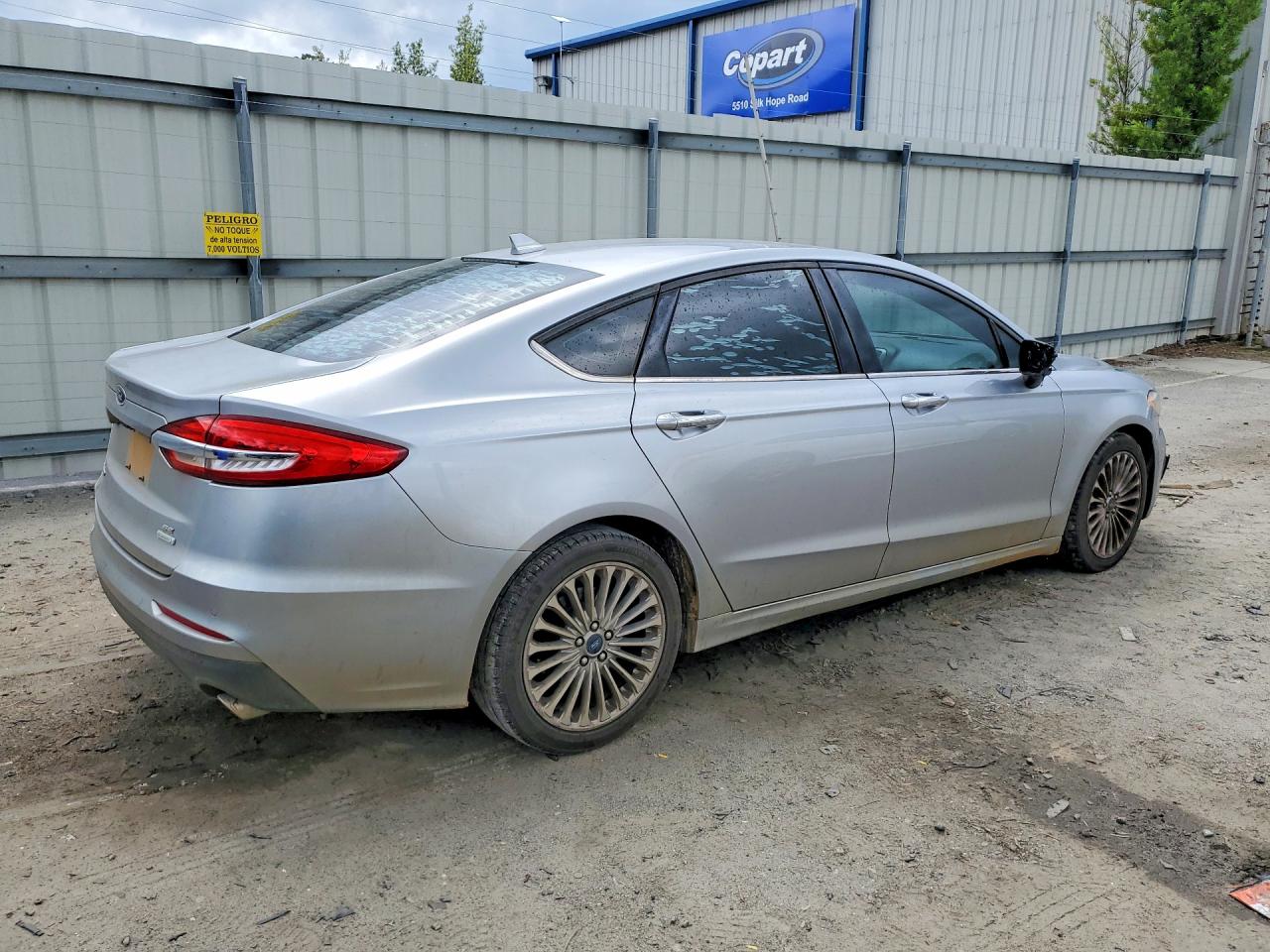 2020 FORD FUSION SE photo 5