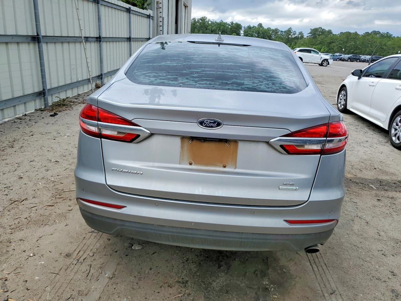 2020 FORD FUSION SE photo 11