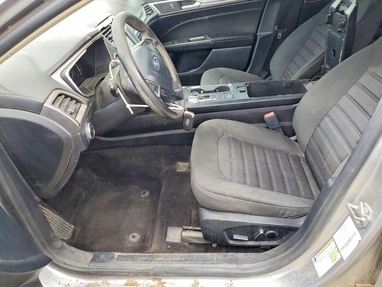 2020 FORD FUSION SE photo 13
