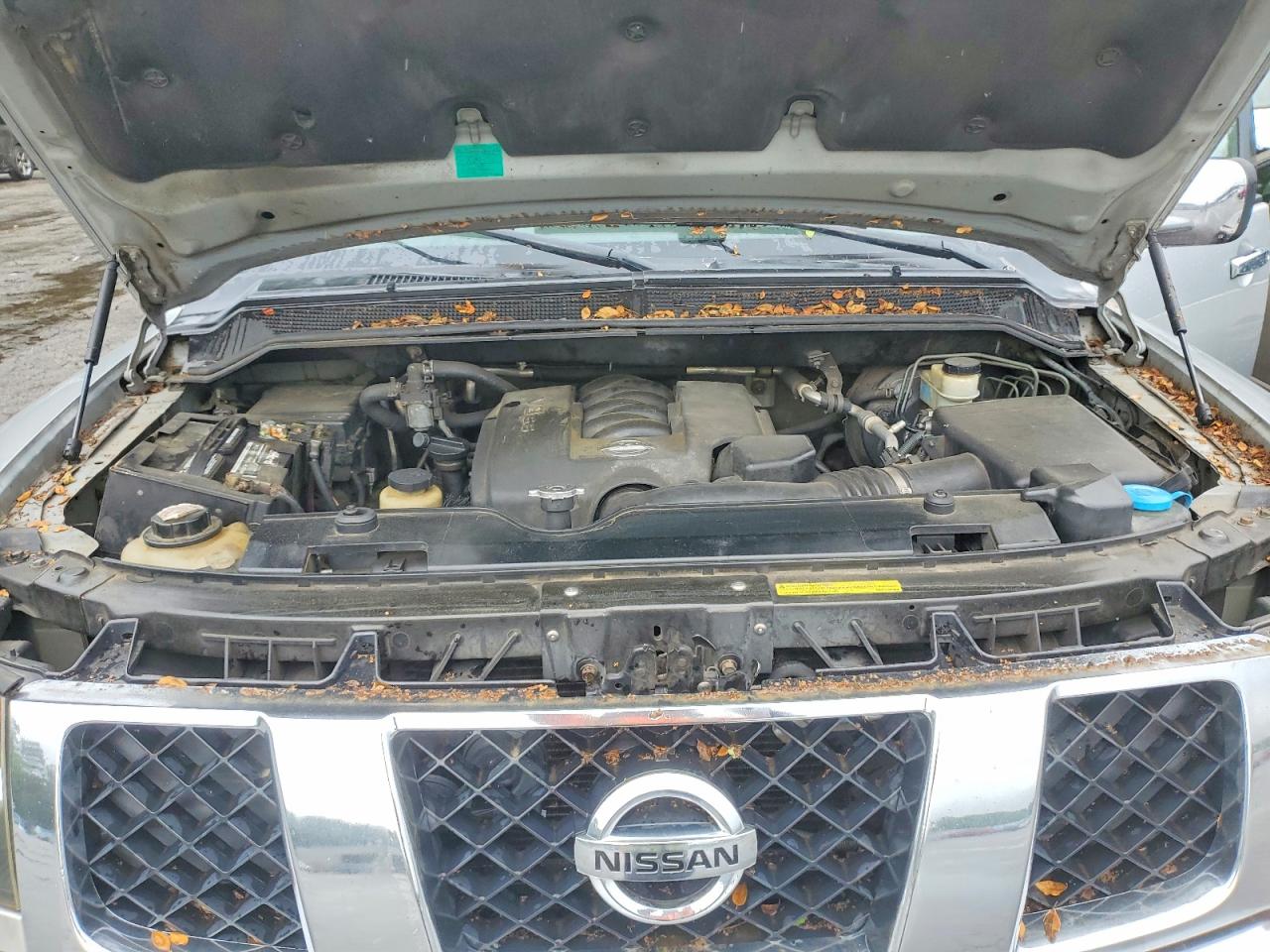 2004 NISSAN ARMADA SE photo 23