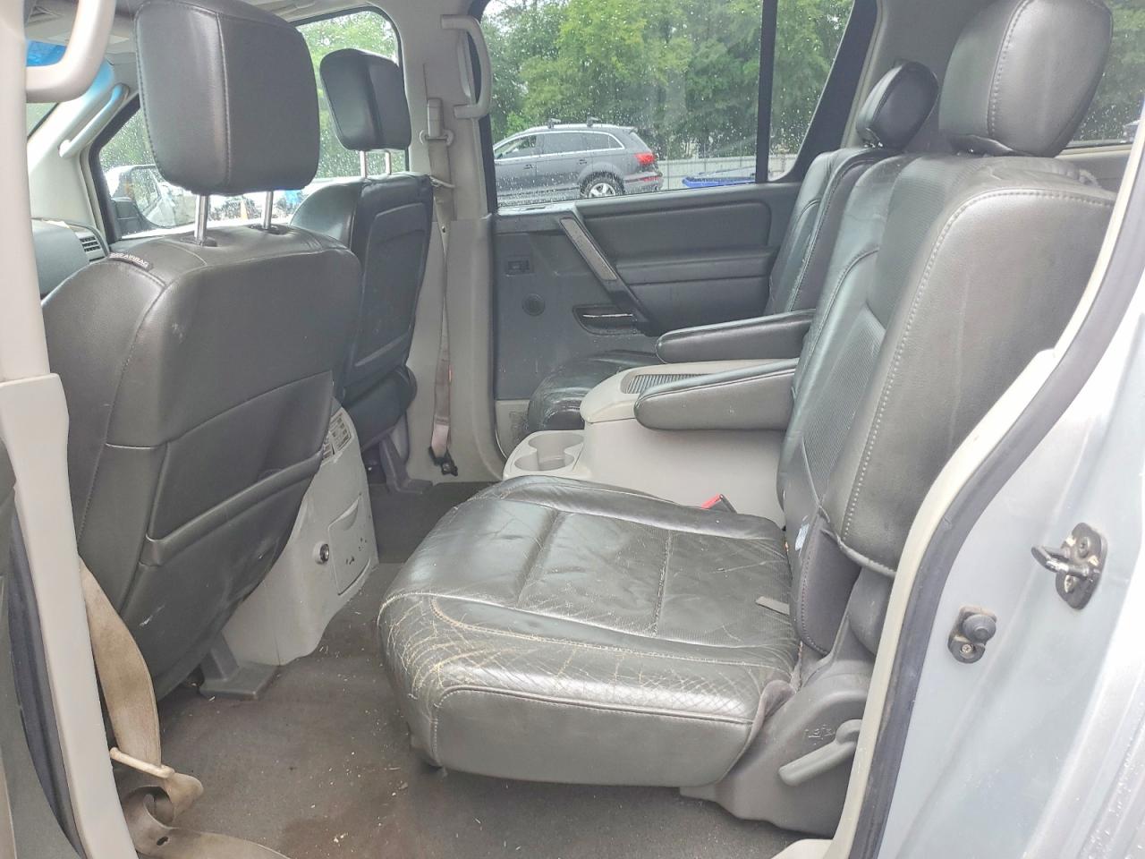 2004 NISSAN ARMADA SE photo 21