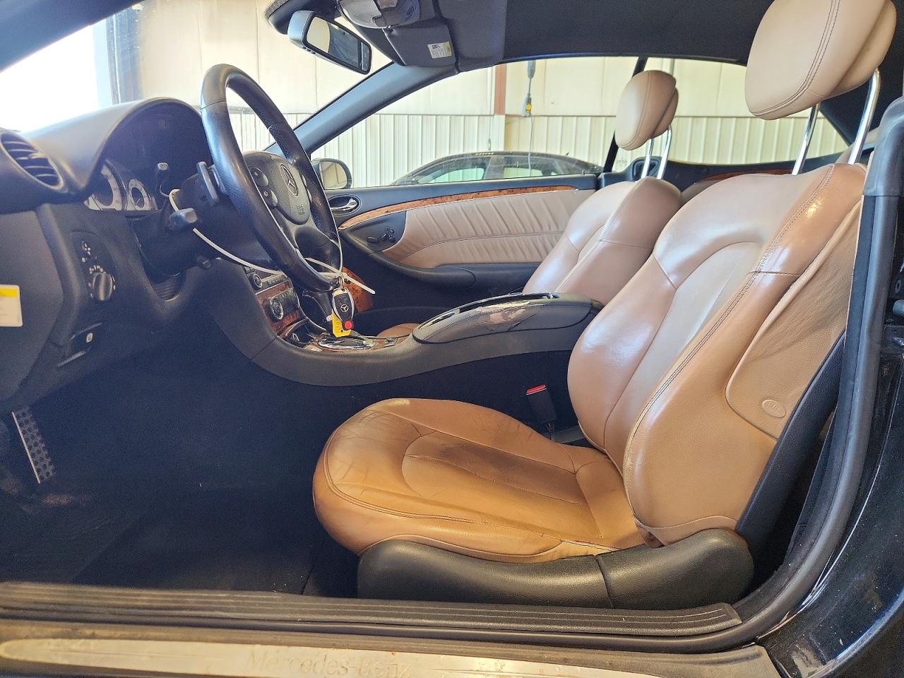 2009 MERCEDES-BENZ CLK 350 photo 19