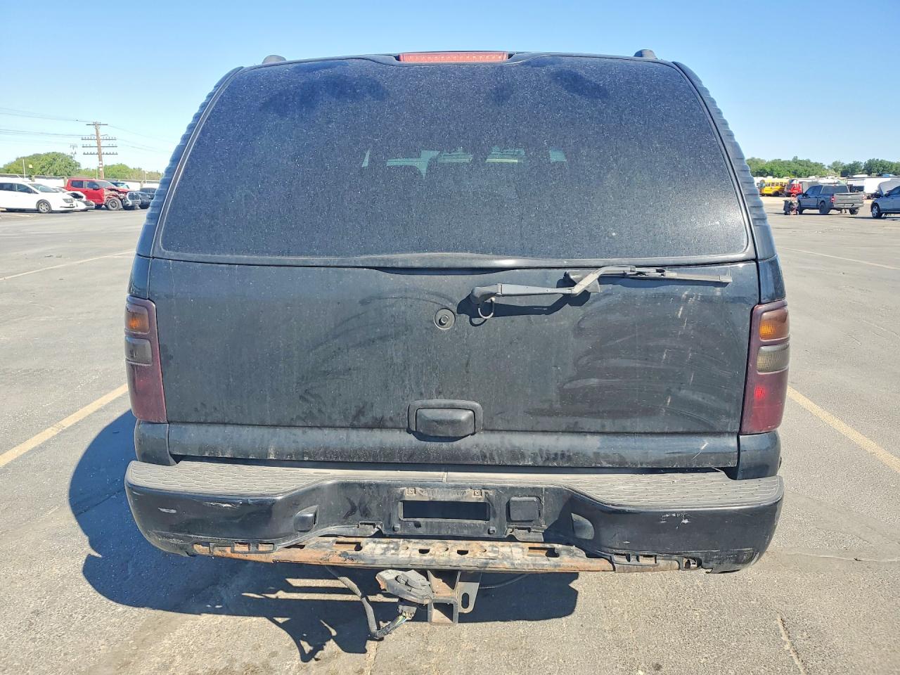 2003 GMC YUKON XL DENALI photo 11