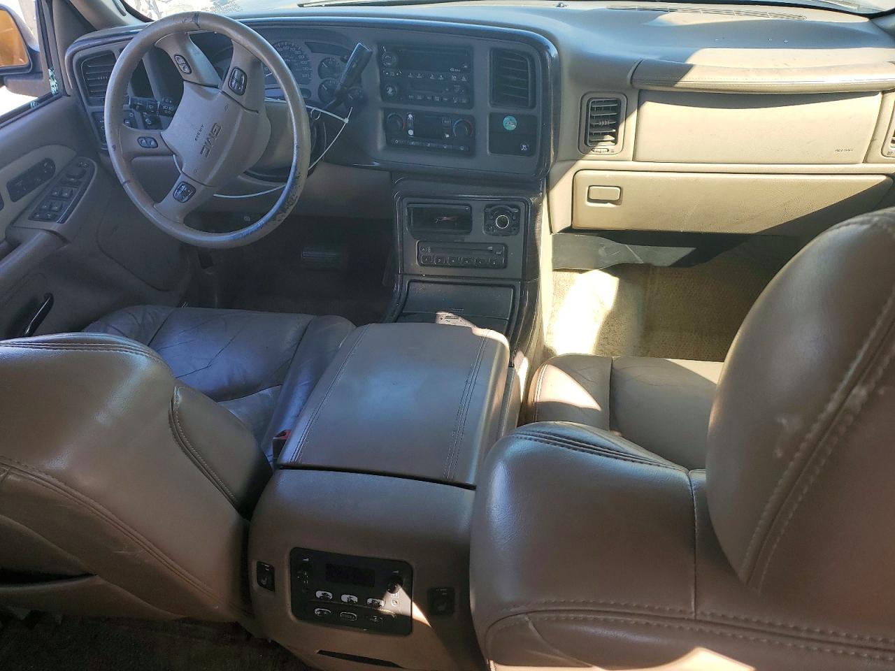 2003 GMC YUKON XL DENALI photo 15