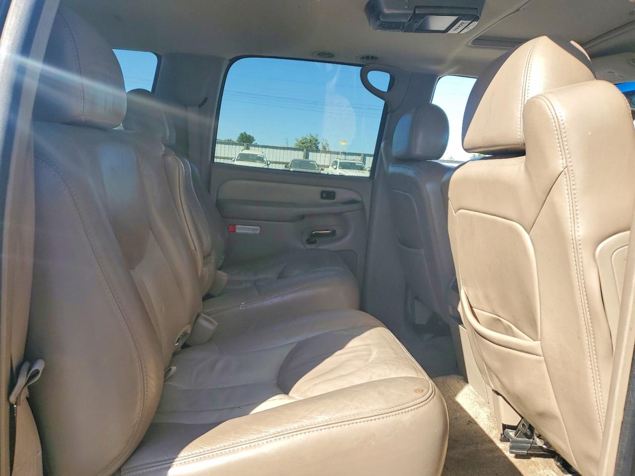 2003 GMC YUKON XL DENALI photo 21