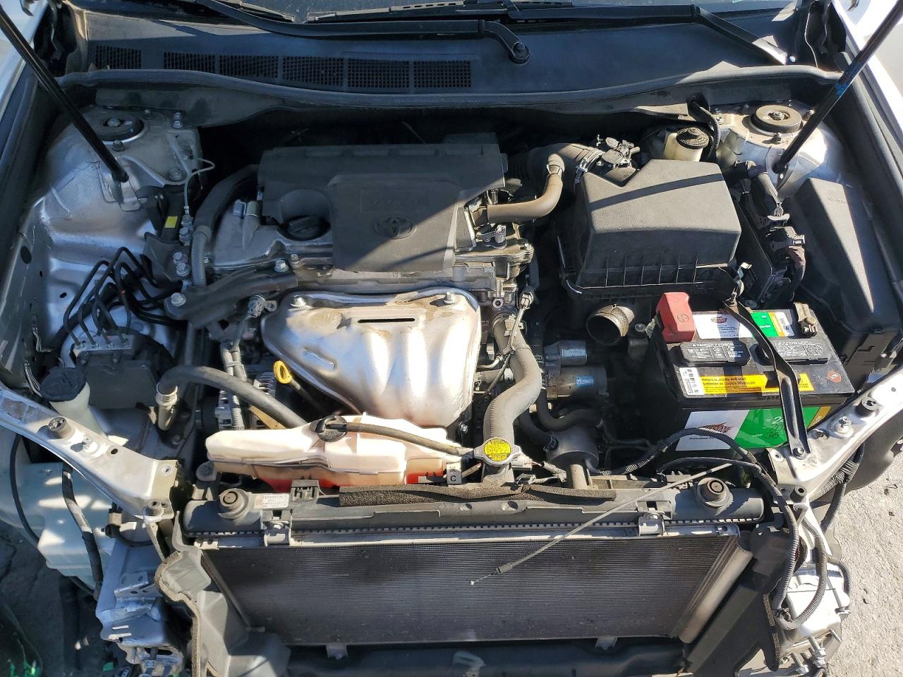 2013 TOYOTA CAMRY XLE photo 11