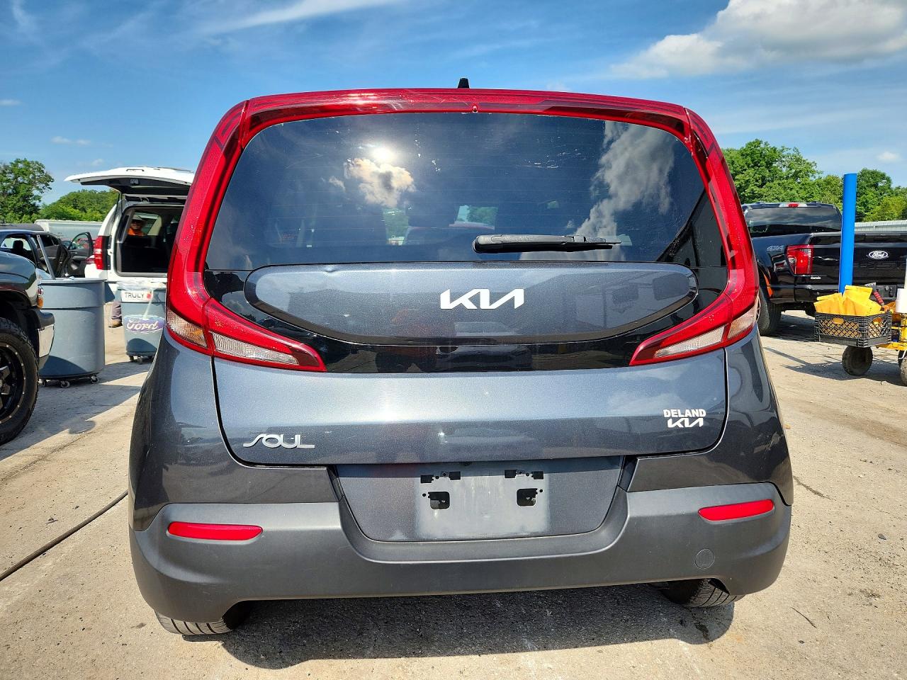 2022 KIA SOUL LX photo 11