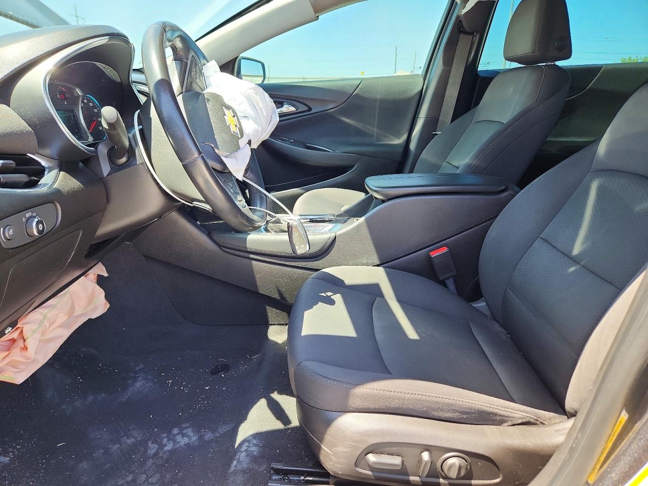 2016 CHEVROLET MALIBU LT photo 13