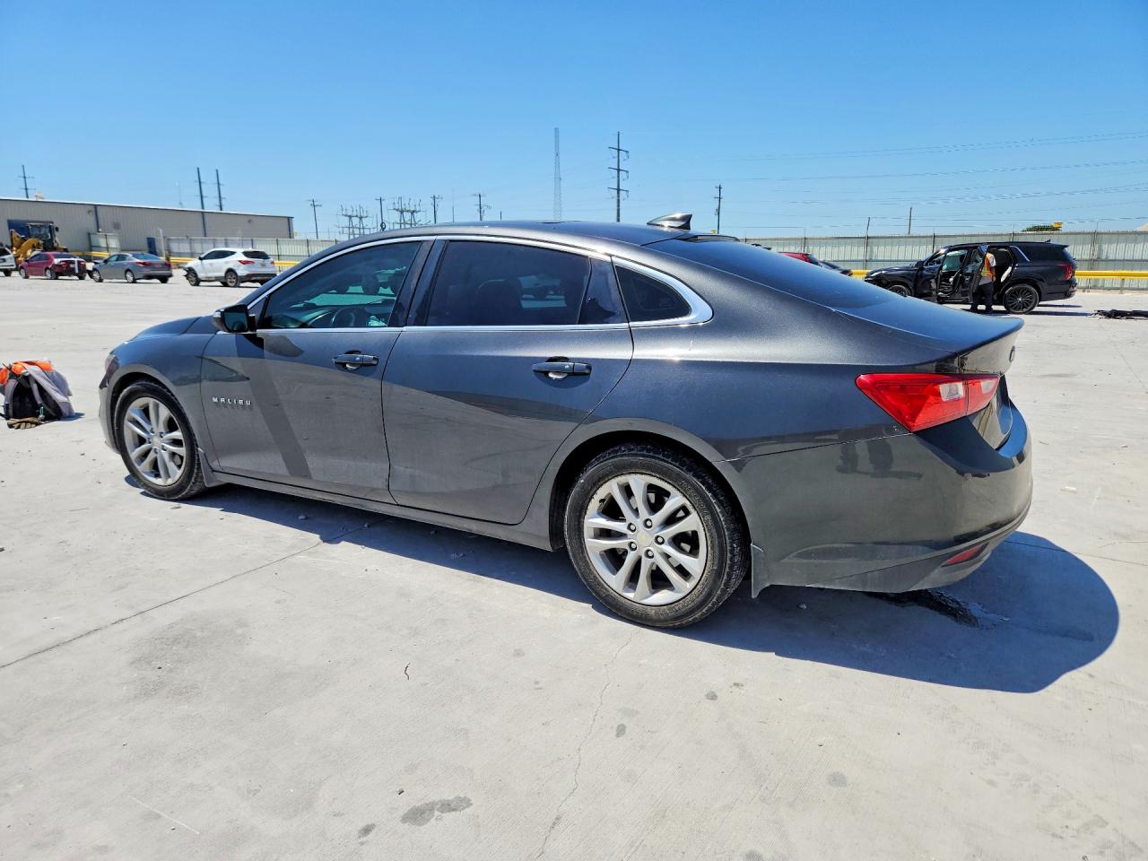 2016 CHEVROLET MALIBU LT photo 3