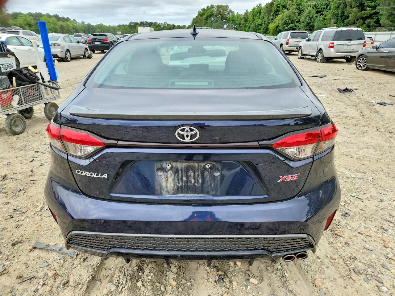 2020 TOYOTA COROLLA XSE photo 16