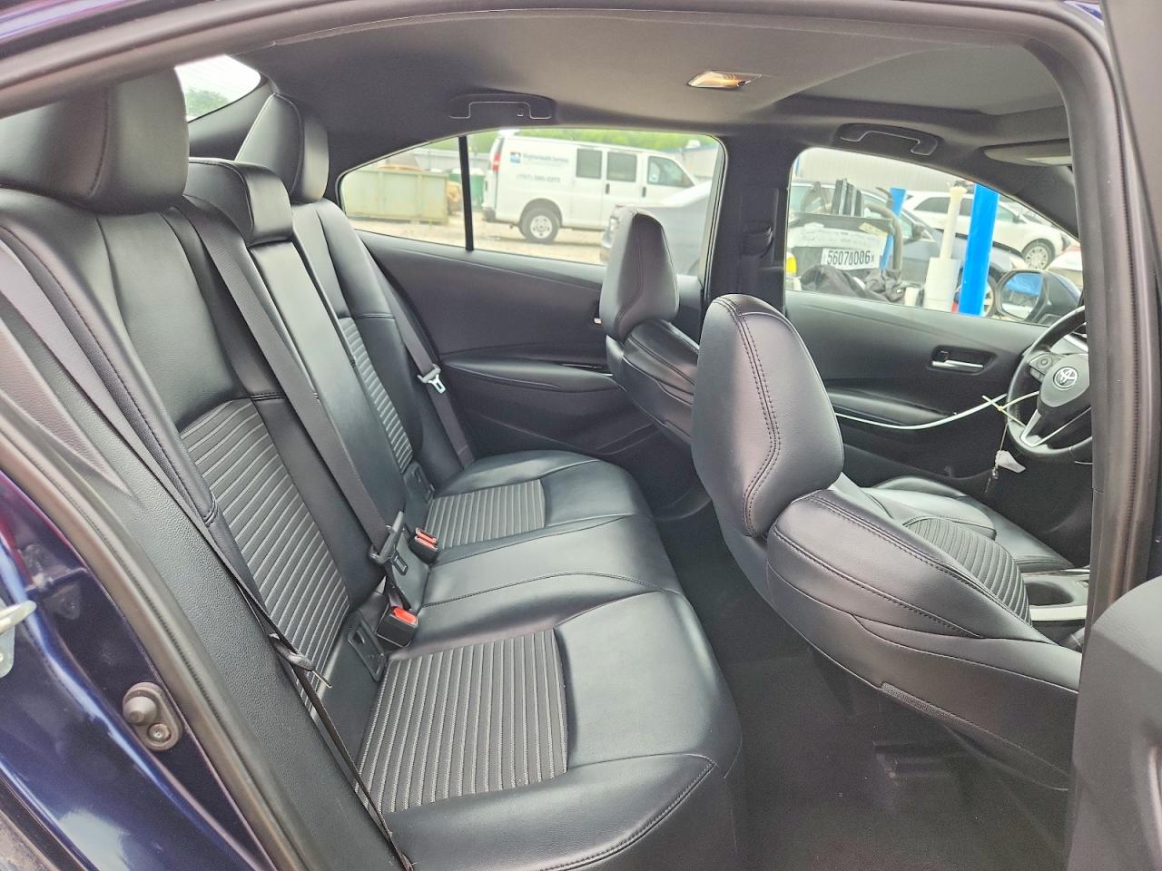 2020 TOYOTA COROLLA XSE photo 28