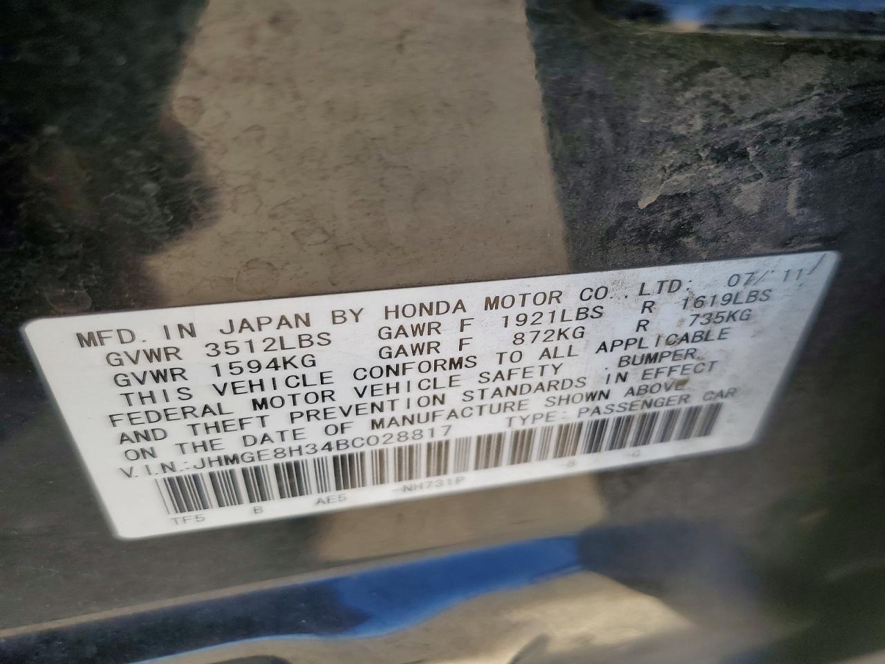 2011 HONDA FIT photo 12