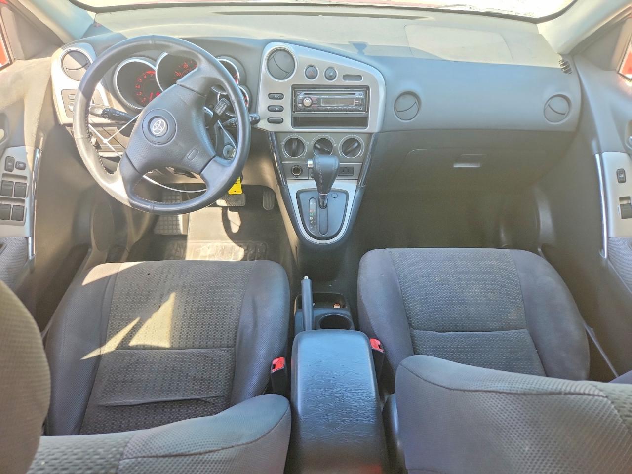2003 TOYOTA COROLLA MATRIX XR photo 22