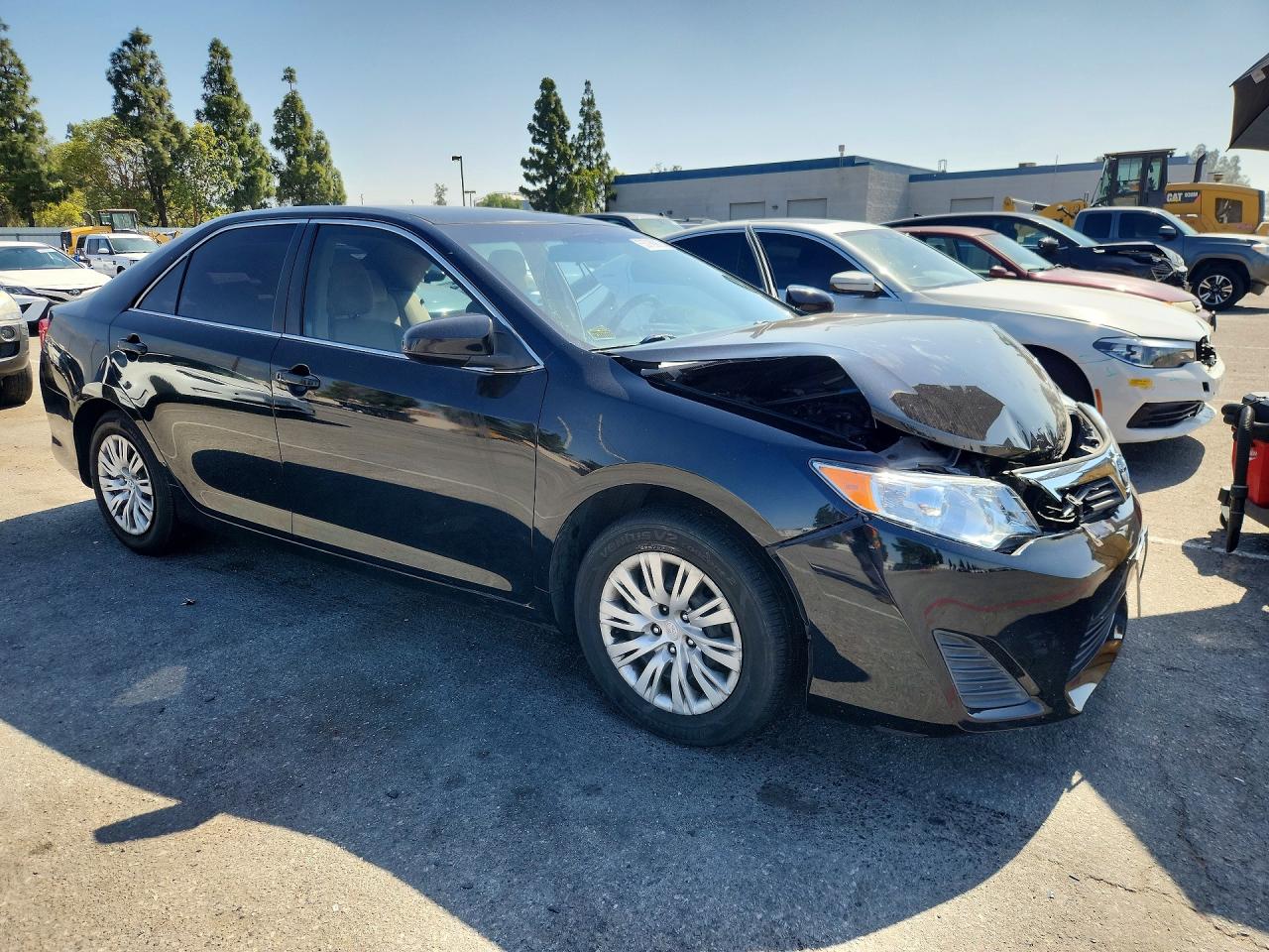 2012 TOYOTA CAMRY L photo 7