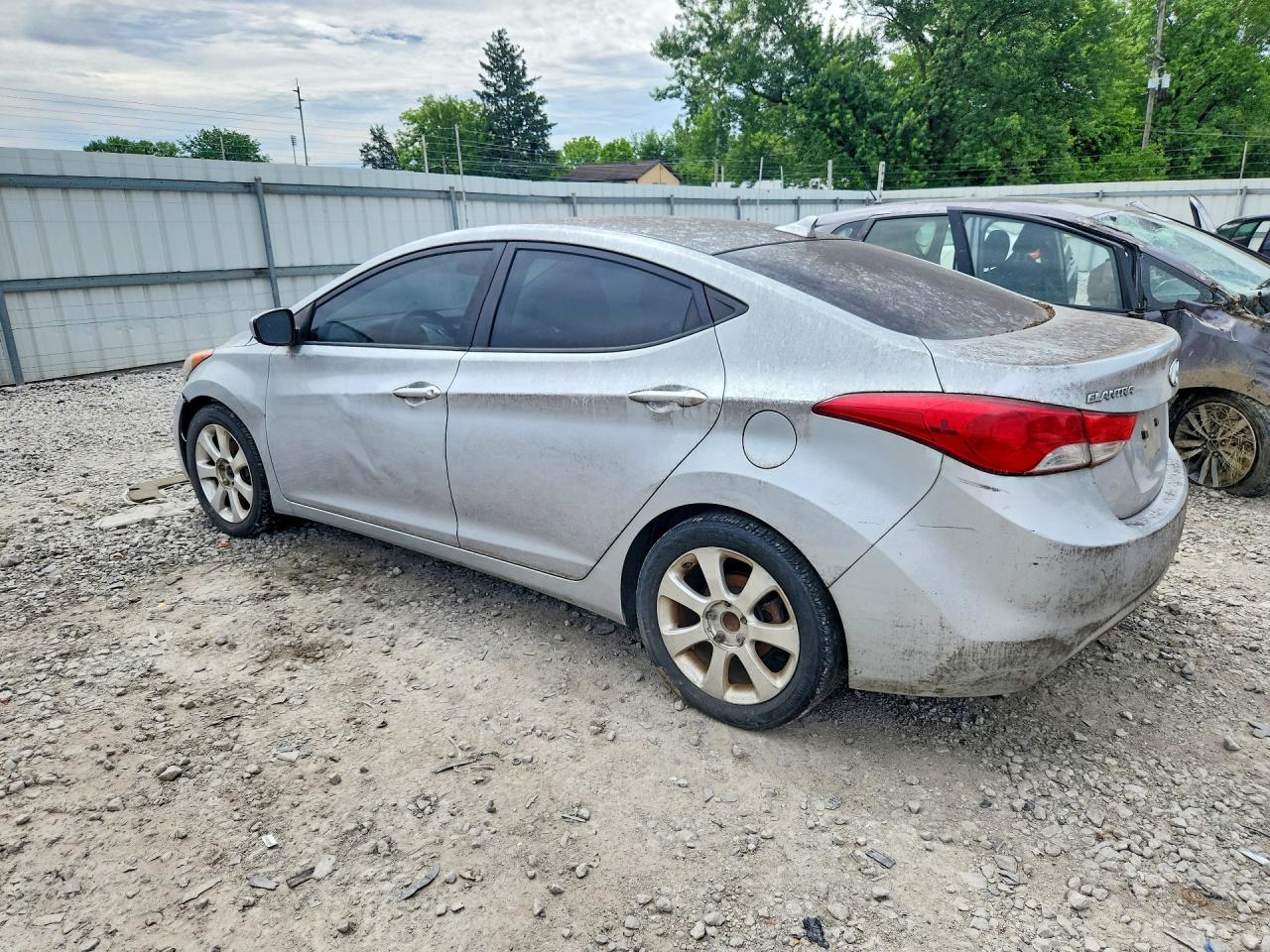 2012 HYUNDAI ELANTRA GLS photo 3