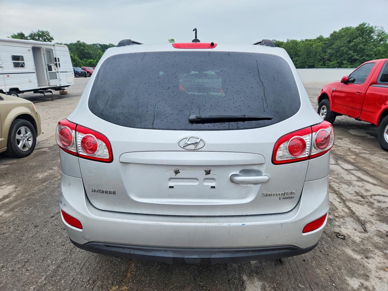 2011 HYUNDAI SANTA FE GLS photo 11