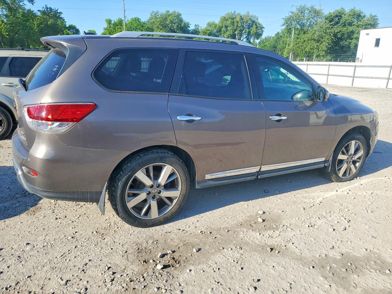 2013 NISSAN PATHFINDER S photo 7