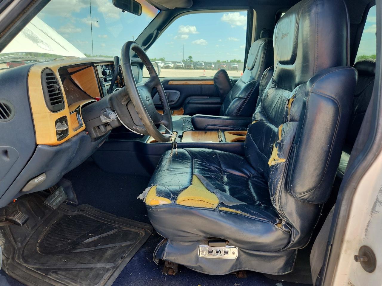 1997 CHEVROLET GMT-400 C1500 photo 13
