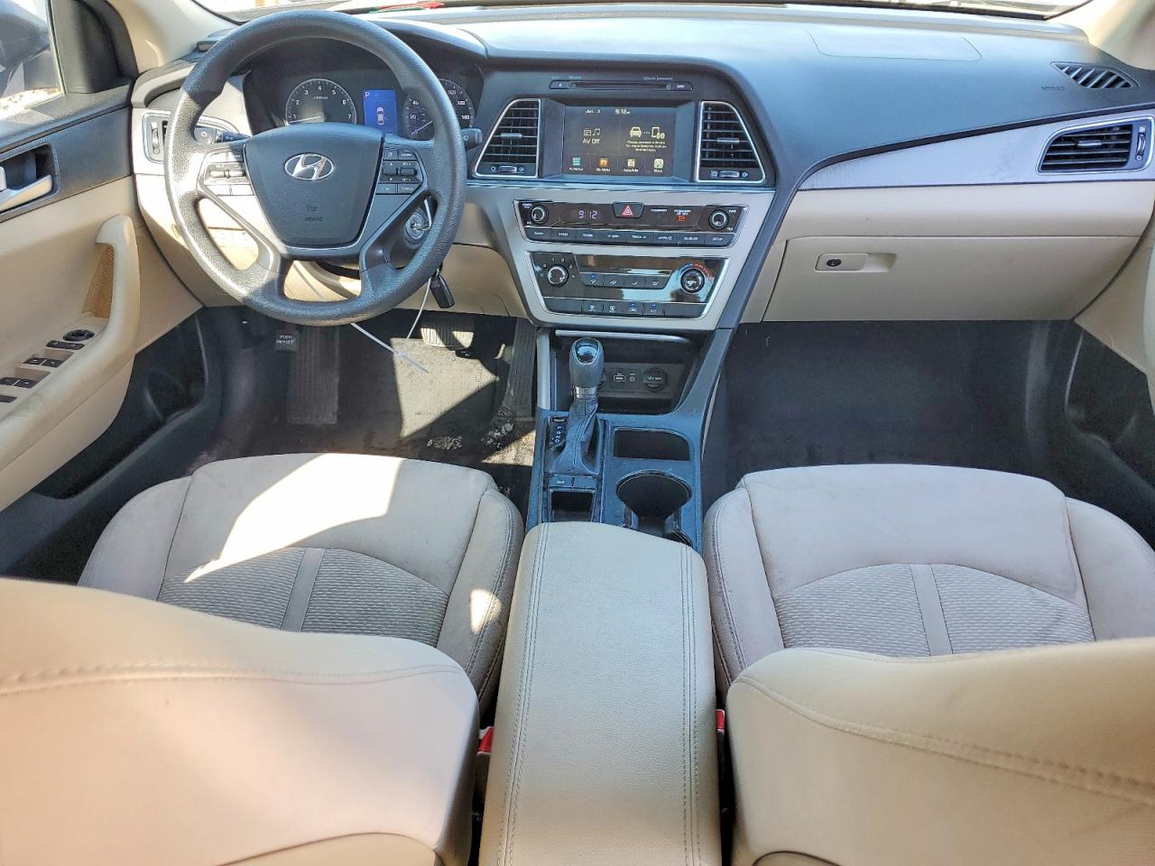 2016 HYUNDAI SONATA SE photo 22