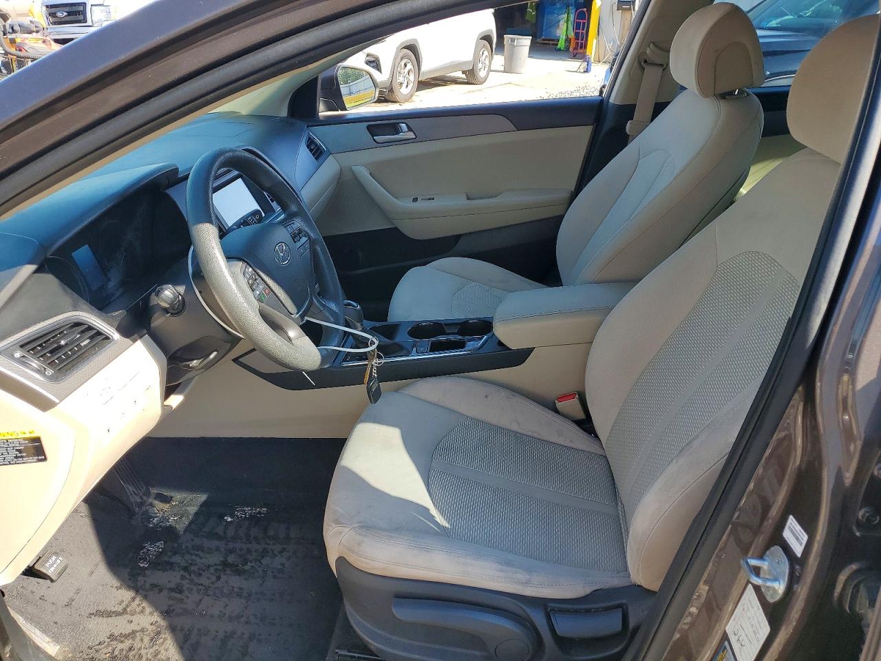 2016 HYUNDAI SONATA SE photo 19