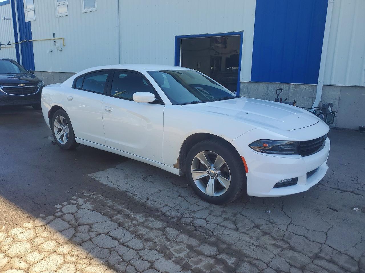2015 DODGE CHARGER SXT photo 10