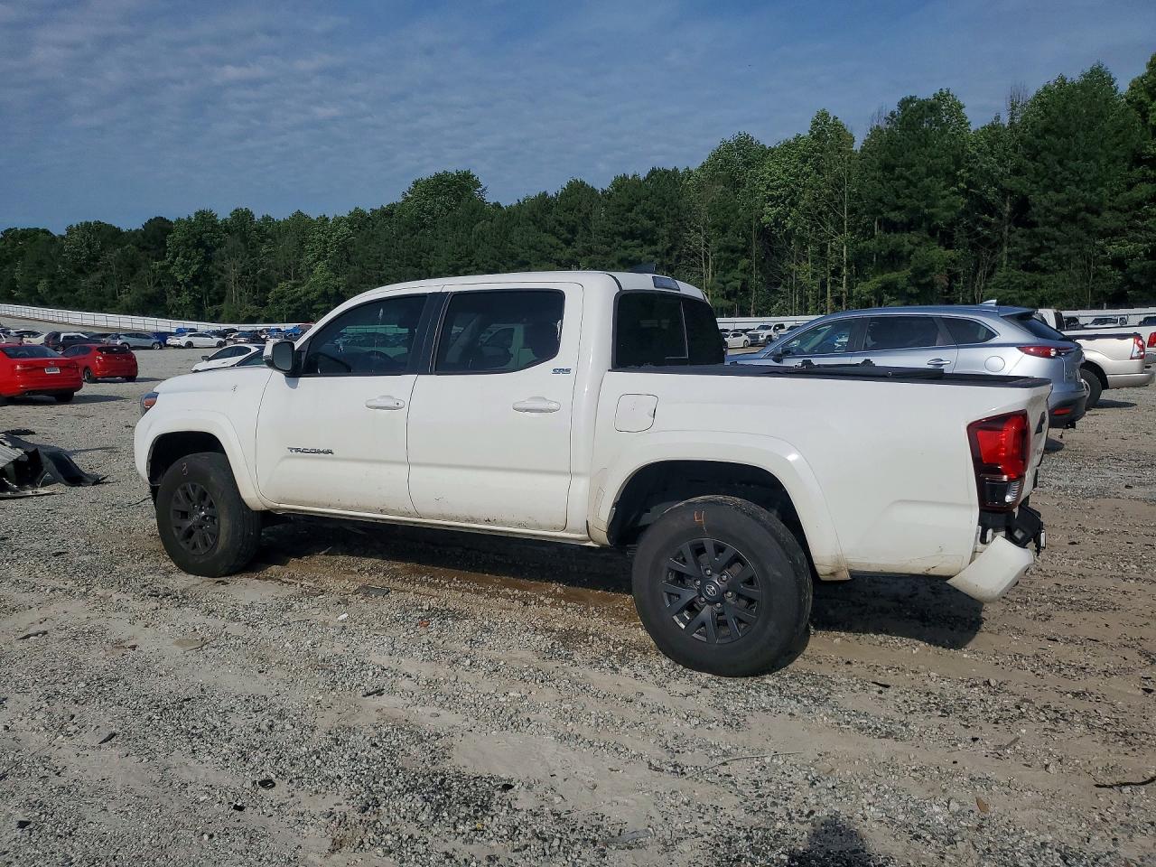 2022 TOYOTA TACOMA SR5 V6 photo 4