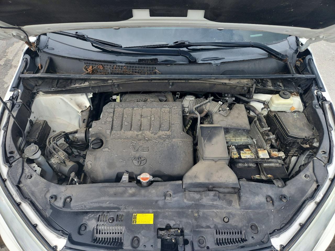 2016 TOYOTA HIGHLANDER XLE photo 23