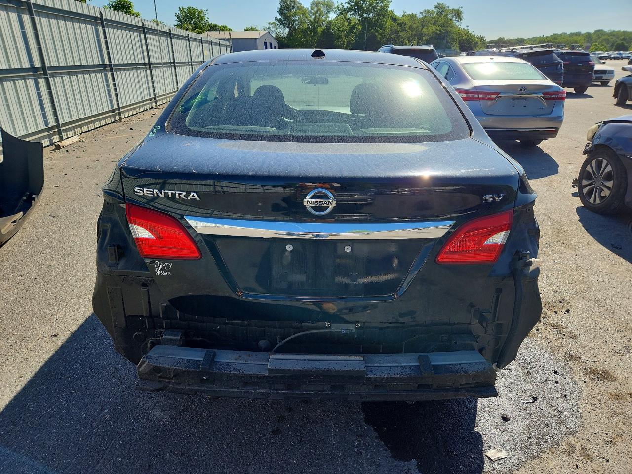 2019 NISSAN SENTRA SV photo 6