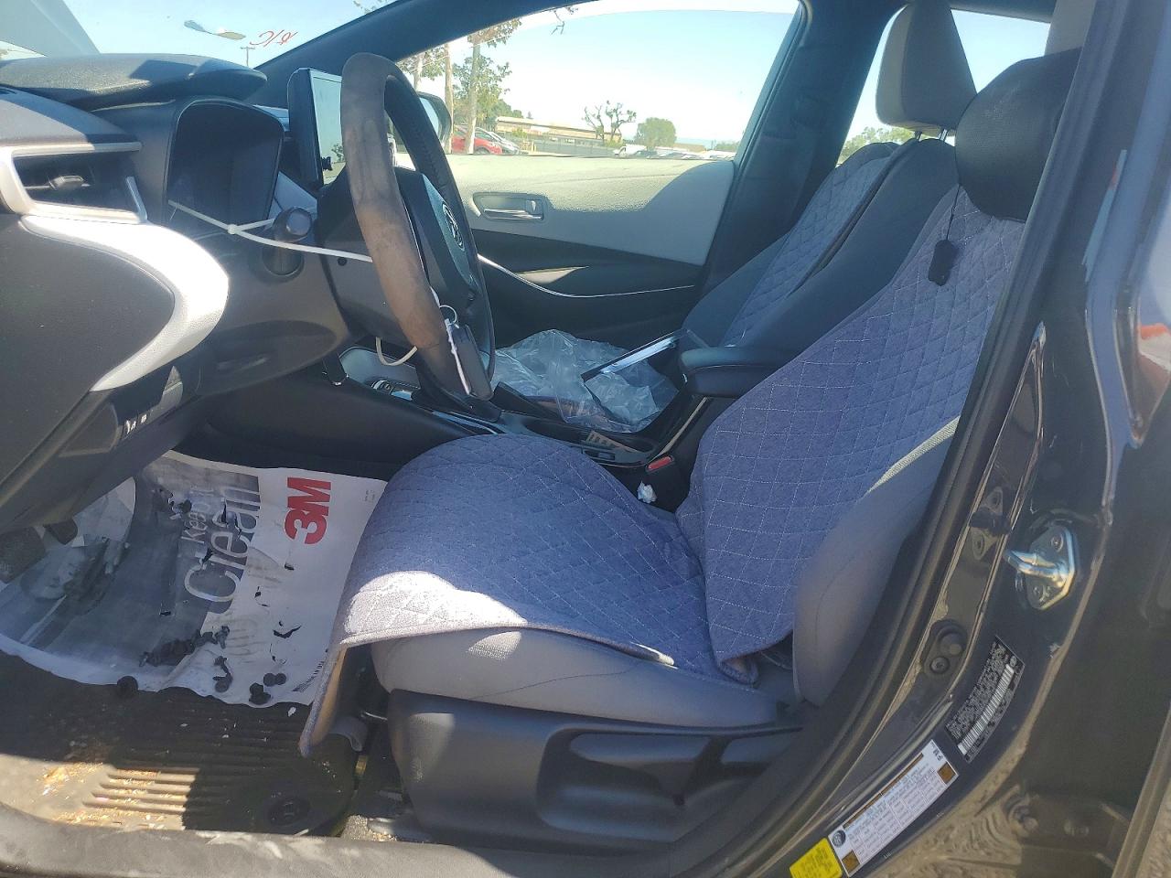 2023 TOYOTA COROLLA SE photo 13