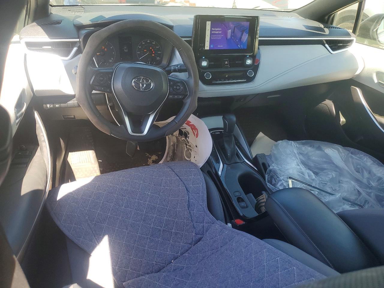 2023 TOYOTA COROLLA SE photo 15