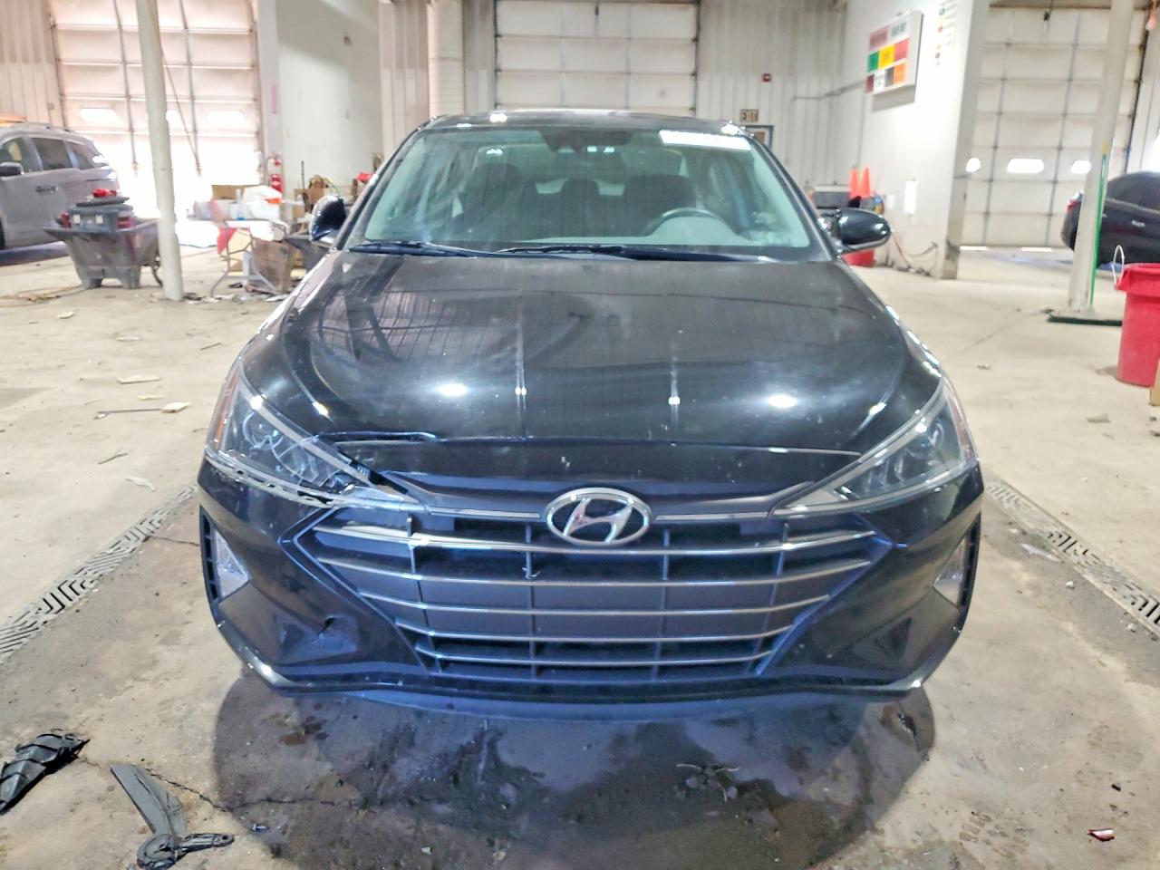 2020 HYUNDAI ELANTRA SE photo 5