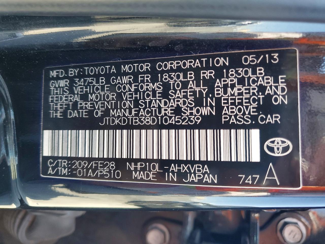 2013 TOYOTA PRIUS C ONE photo 34