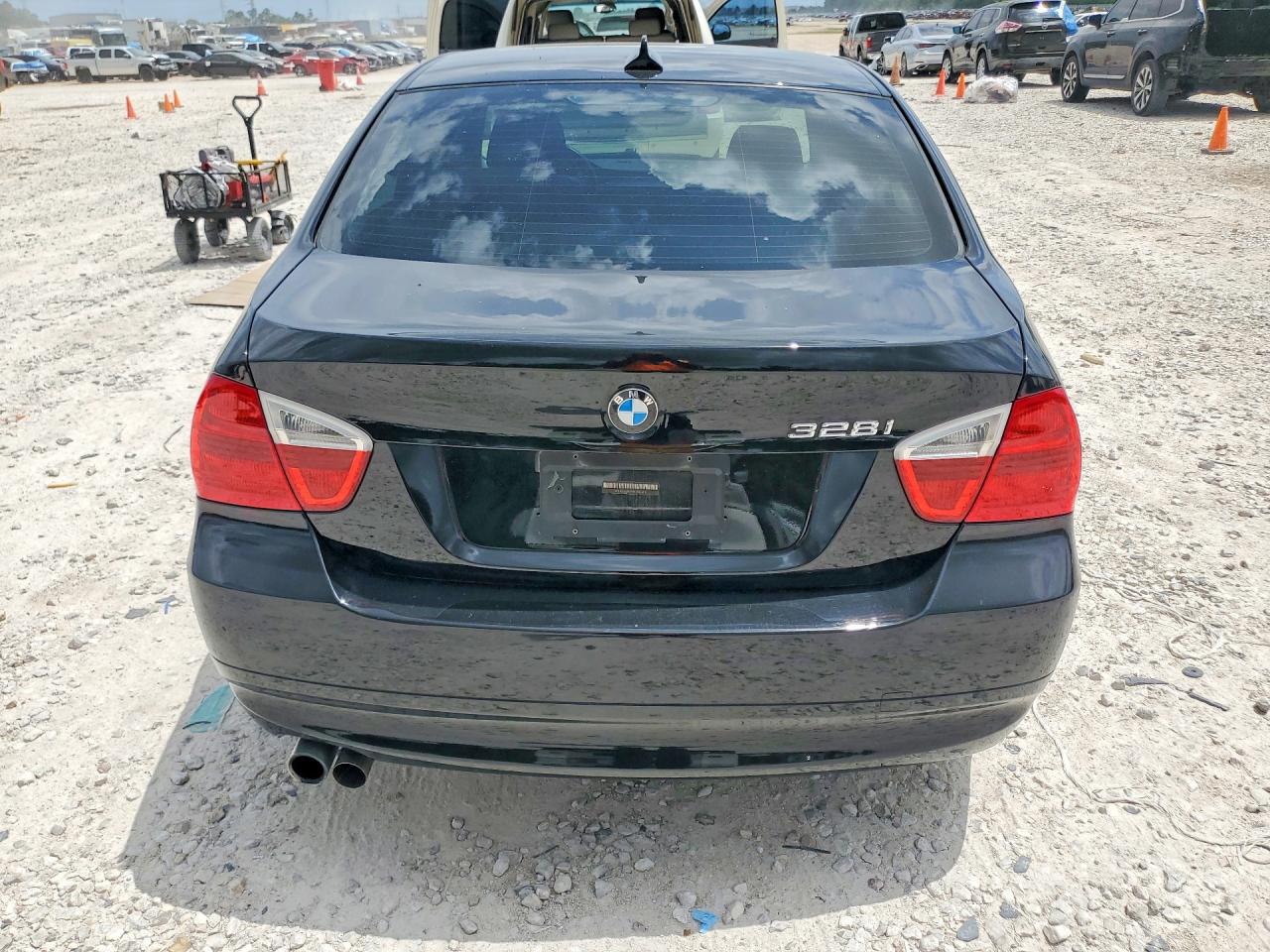 2008 BMW 328 I photo 16