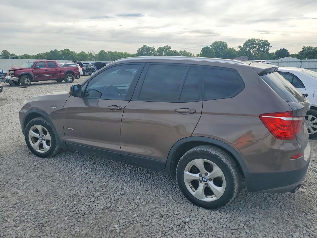 2012 BMW X3 XDRIVE28I photo 3