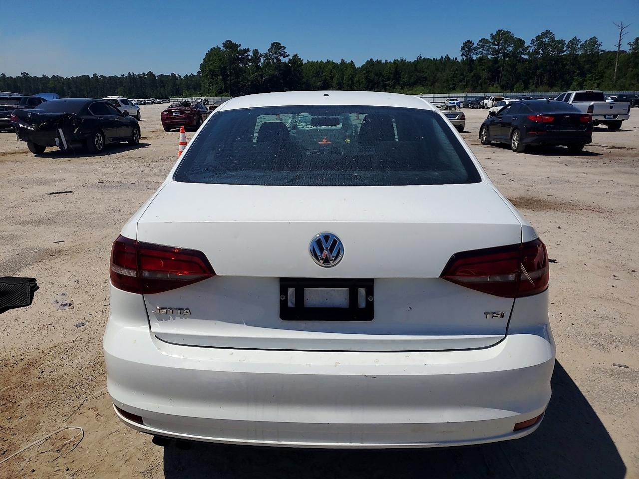 2018 VOLKSWAGEN JETTA S photo 11